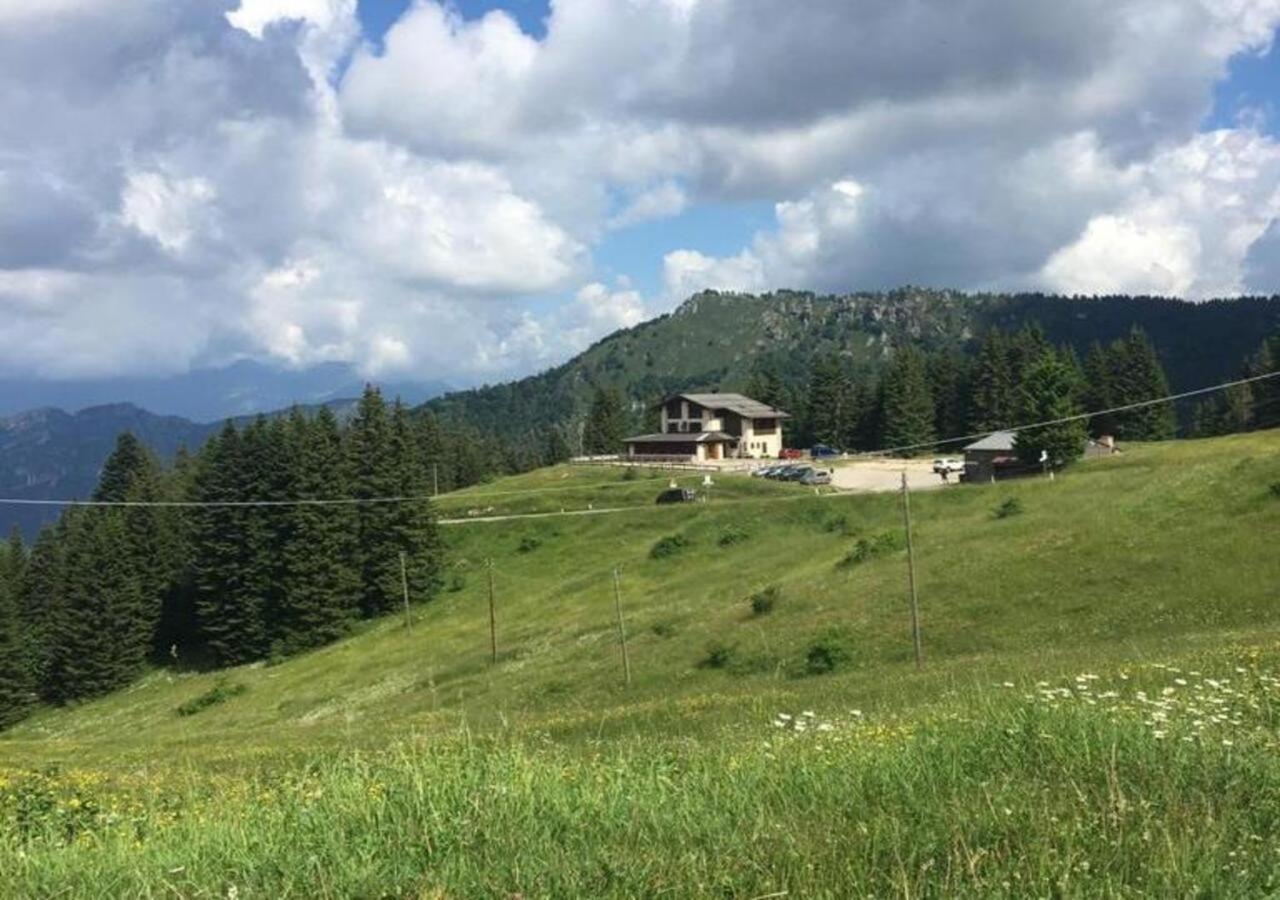 Rifugio Garibaldi ليدرو المظهر الخارجي الصورة